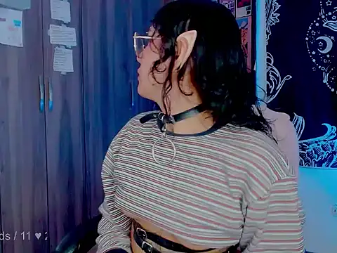 melissahowl online show from October 28, 2025, 1:58 pm