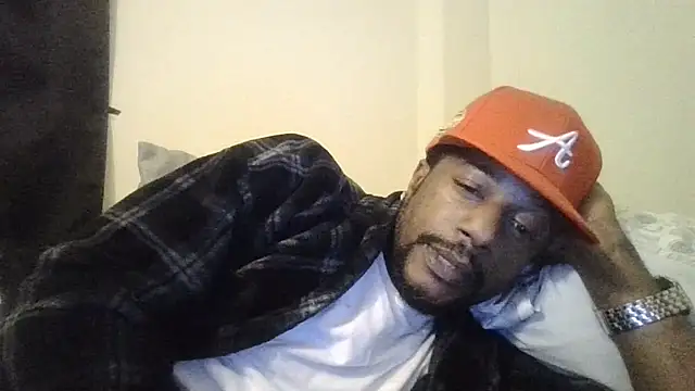 DreamvilleINC online show from November 2, 2025, 5:43 am