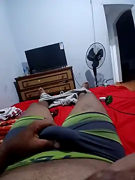 Snapshot of morenogts69 chatting on March 22, 2025, 1:43 am morenogts69 online show from March 22, 2025, 1:43 am