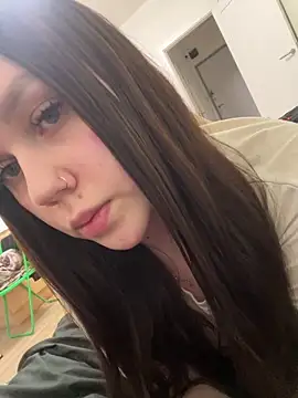 Marylallka5 online show from December 14, 2025, 12:21 pm