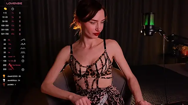 GeraTender1 online show from December 20, 2025, 12:01 pm