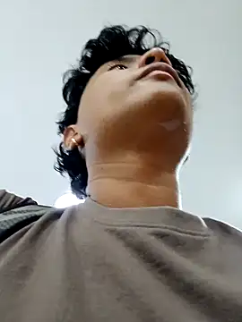  Ottis  online show from March 14, 2025, 8:17 pm