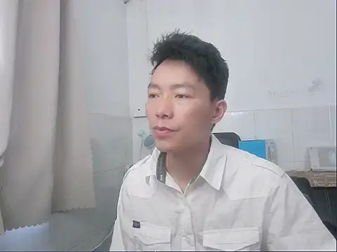 xhqds online show from December 12, 2024, 4:15 am