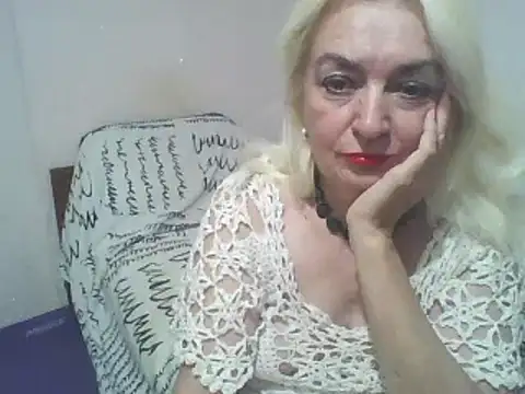 Meri798 online show from September 9, 2025, 8:19 pm