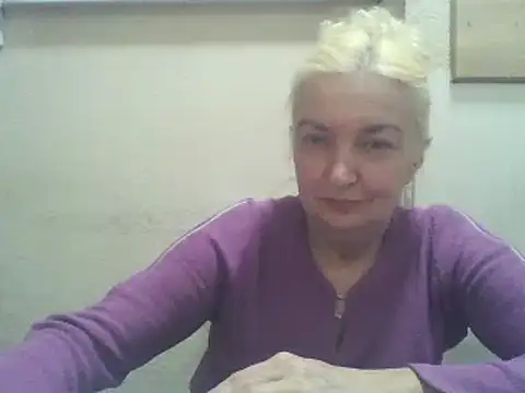 Snapshot of Meri798 chatting on May 15, 2026, 6:26 pm Meri798 online show from May 15, 2026, 6:26 pm