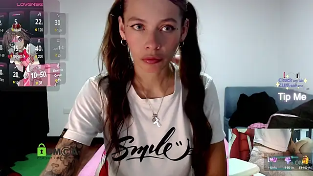 sweetlittlelisa online show from March 6, 2025, 8:27 pm