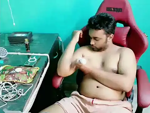 Snapshot of telugu_boy_ chatting on October 8, 2025, 4:10 am telugu boy  online show from October 8, 2025, 4:10 am