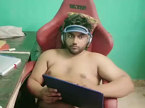 Snapshot of telugu_boy_ chatting on October 27, 2025, 6:17 am telugu boy  online show from October 27, 2025, 6:17 am