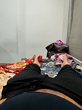 143n143143 online show from November 16, 2025, 6:46 pm