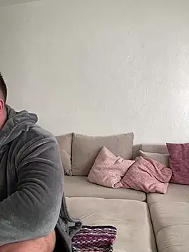 Snapshot of belle98 chatting on March 20, 2025, 2:42 pm belle98 online show from March 20, 2025, 2:42 pm