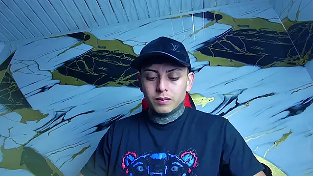 Kevin22 222 online show from January 26, 2025, 5:34 am