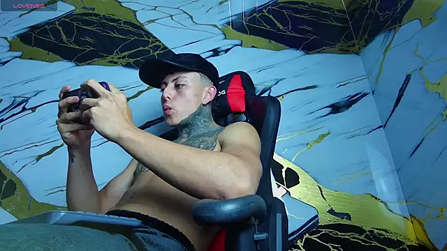 Kevin22 222 online show from February 7, 2025, 11:24 pm