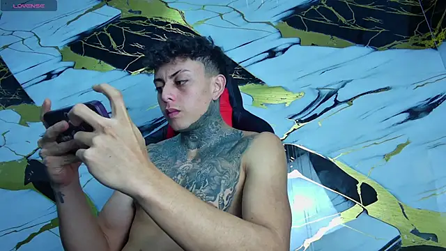 Kevin22 222 online show from March 23, 2025, 8:04 am