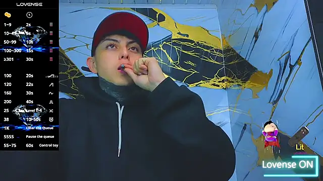 Kevin22 222 online show from September 12, 2025, 6:13 am