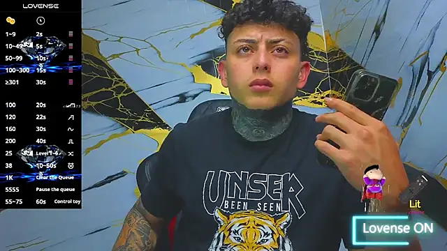 Kevin22 222 online show from September 17, 2025, 6:15 am