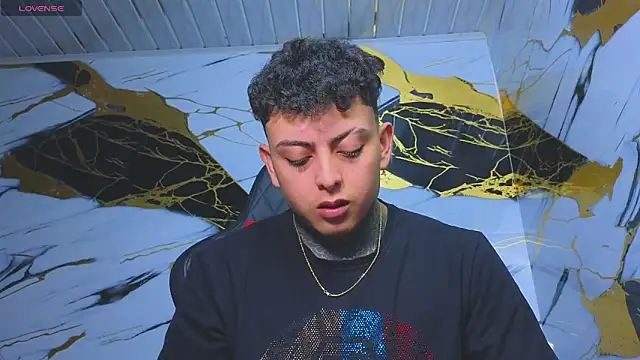 Kevin22 222 online show from October 3, 2025, 3:47 am