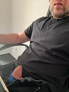 wlads3009 online show from March 19, 2026, 9:13 am