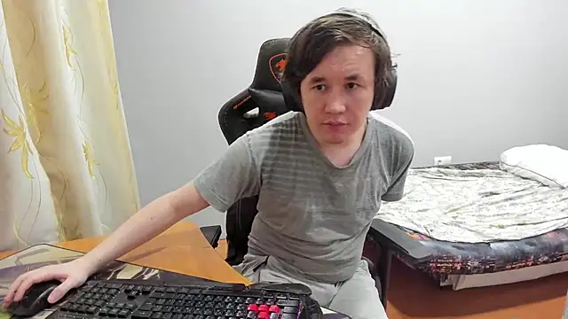 Snapshot of iliaskrislove chatting on September 18, 2025, 3:47 pm iliaskrislove online show from September 18, 2025, 3:47 pm