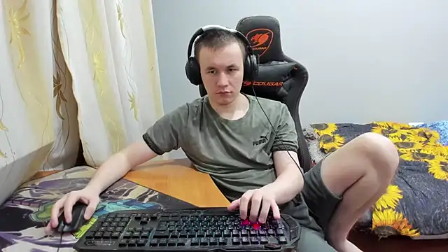 Snapshot of iliaskrislove chatting on October 24, 2025, 1:35 am iliaskrislove online show from October 24, 2025, 1:35 am