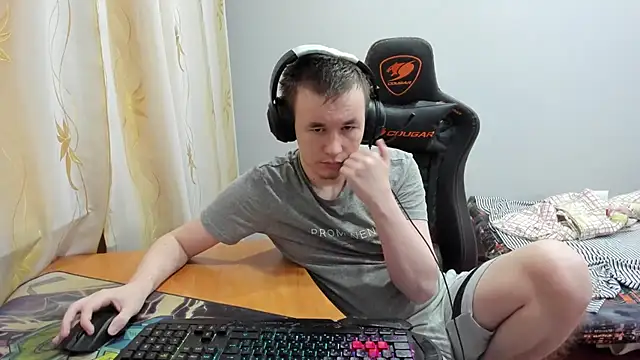 Snapshot of iliaskrislove chatting on November 11, 2025, 12:27 pm iliaskrislove online show from November 11, 2025, 12:27 pm