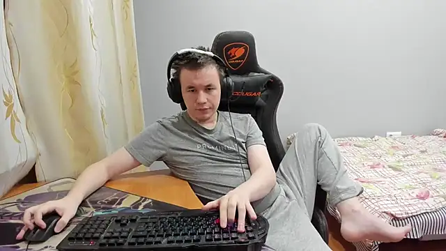 Snapshot of iliaskrislove chatting on November 27, 2025, 9:17 pm iliaskrislove online show from November 27, 2025, 9:17 pm