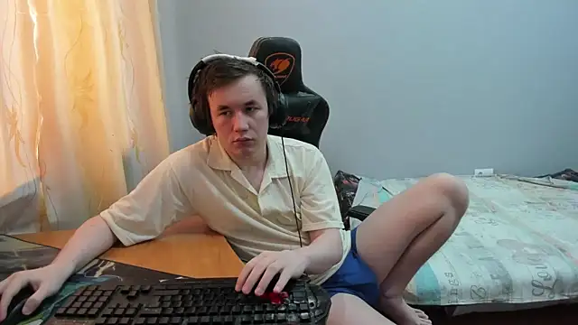 iliaskrislove online show from February 1, 2026, 9:08 am