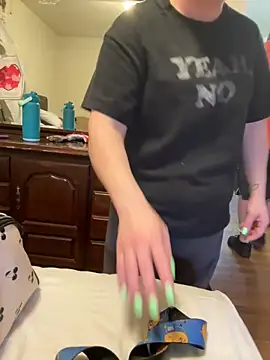 FreakNastyLacie online show from February 27, 2025, 9:25 pm