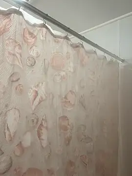 FreakNastyLacie online show from October 1, 2025, 8:31 am