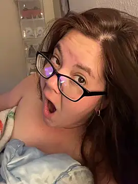 Snapshot of FreakNastyLacie chatting on July 29, 2026, 2:04 pm FreakNastyLacie online show from July 29, 2026, 2:04 pm