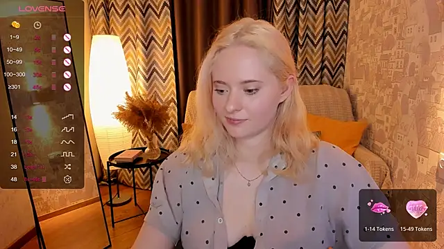 Aemilia  online show from January 31, 2025, 9:59 am