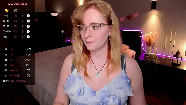 Snapshot of Aemilia_ chatting on May 5, 2026, 8:33 am Aemilia online show from May 5, 2026, 8:33 am
