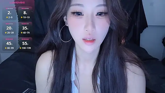 Chu-Chu-99 online show from April 14, 2026, 2:39 am