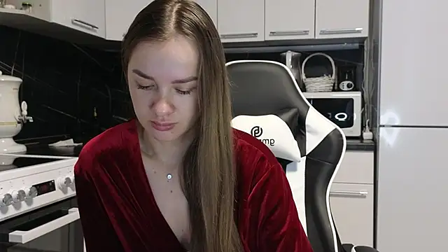 Strip-Lady online show from February 13, 2025, 2:34 am