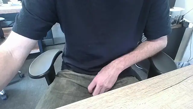 Michealtje85 online show from April 7, 2026, 1:55 pm