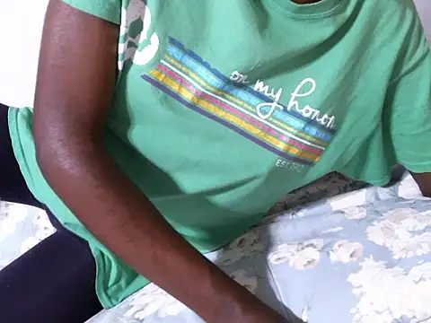 luckieey online show from October 31, 2025, 7:42 am