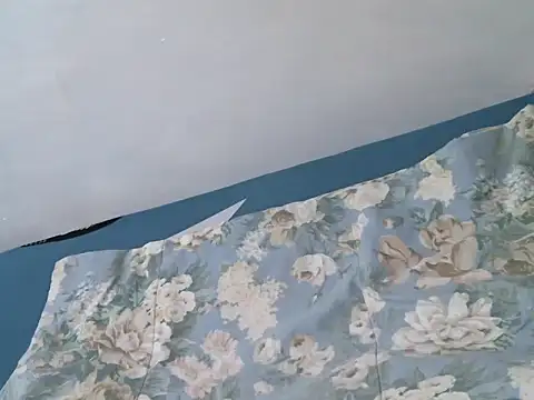 luckieey online show from November 29, 2025, 7:33 am