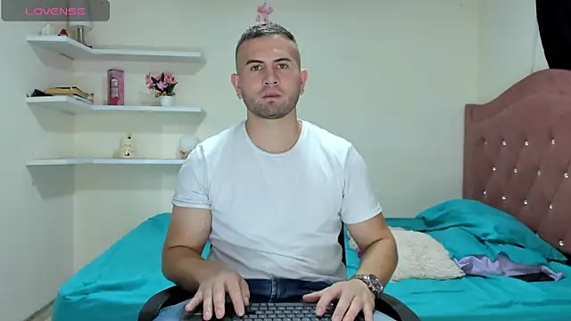 waynehoney online show from December 31, 2024, 9:39 pm
