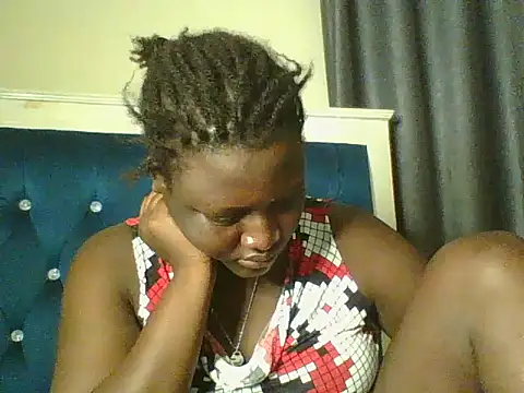 Snapshot of Heavy_ass chatting on April 30, 2026, 6:47 pm Heavy ass online show from April 30, 2026, 6:47 pm