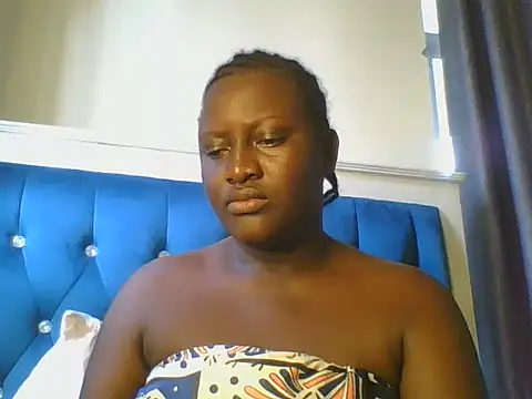 Snapshot of Heavy_ass chatting on June 11, 2026, 5:49 am Heavy ass online show from June 11, 2026, 5:49 am