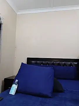 Sugartonguexx online show from November 25, 2025, 7:36 pm