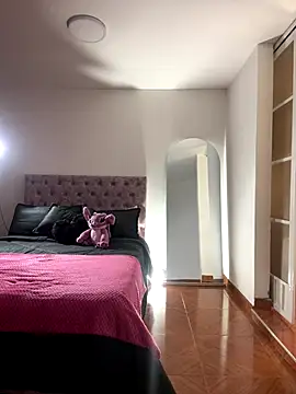 samantha evans2 online show from November 8, 2025, 11:58 pm