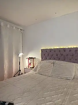 samantha evans2 online show from March 21, 2026, 12:15 am