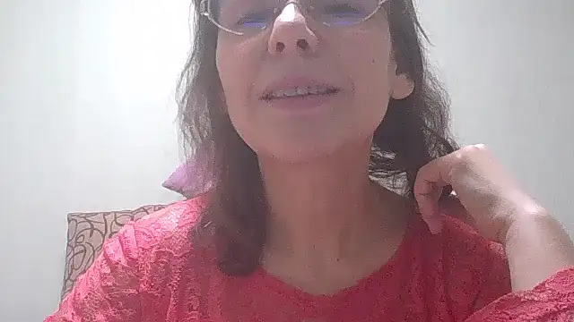 HollyJewel online show from January 3, 2025, 6:03 pm