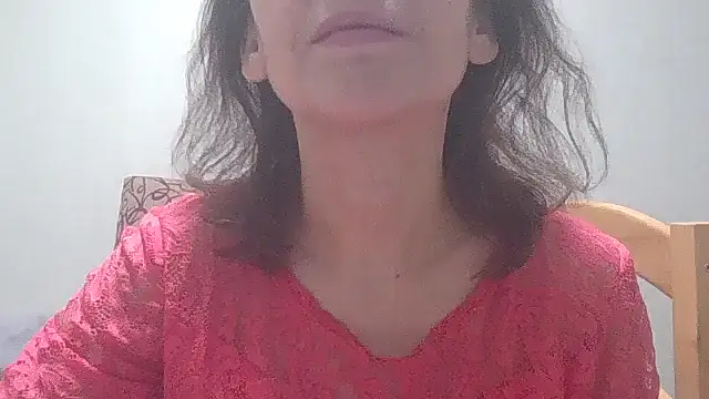 HollyJewel online show from February 7, 2025, 5:51 pm