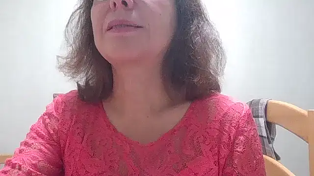 HollyJewel online show from October 23, 2025, 4:50 pm