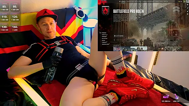 Fuc71 online show from October 30, 2025, 5:57 pm