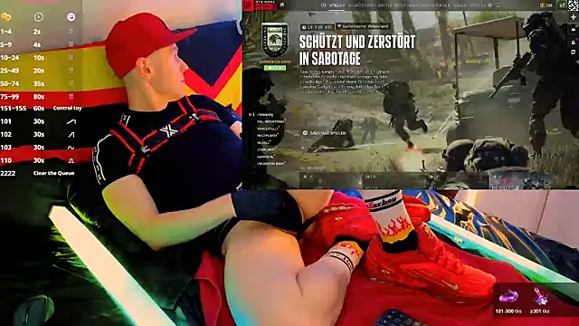 Fuc71 online show from November 19, 2025, 5:57 pm