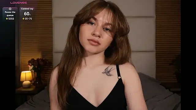 Snapshot of AliceBellamy chatting on April 29, 2026, 8:59 pm AliceBellamy online show from April 29, 2026, 8:59 pm