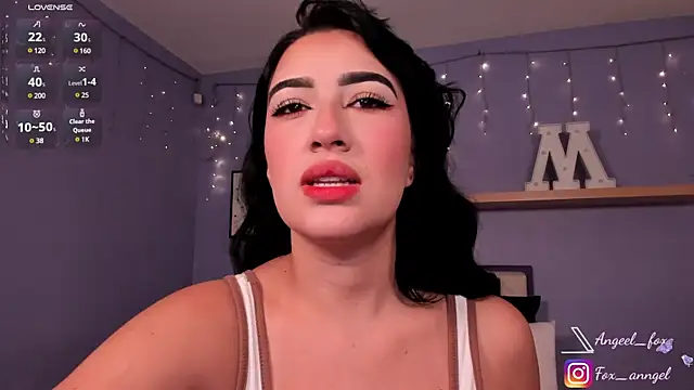 angeel fox online show from January 12, 2025, 7:21 pm