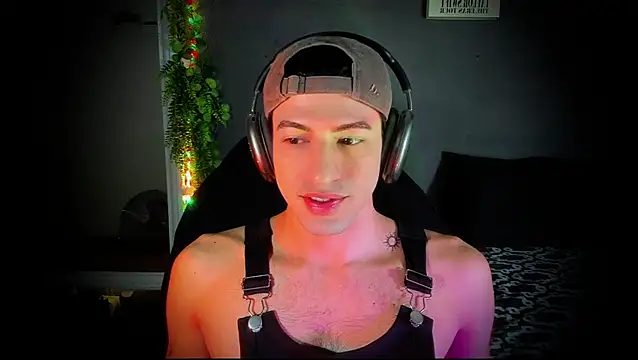 newjeff online show from November 30, 2025, 3:05 pm